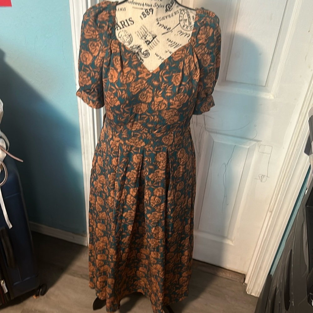 Maxi dress fits small to medium (floral design) with padded bra